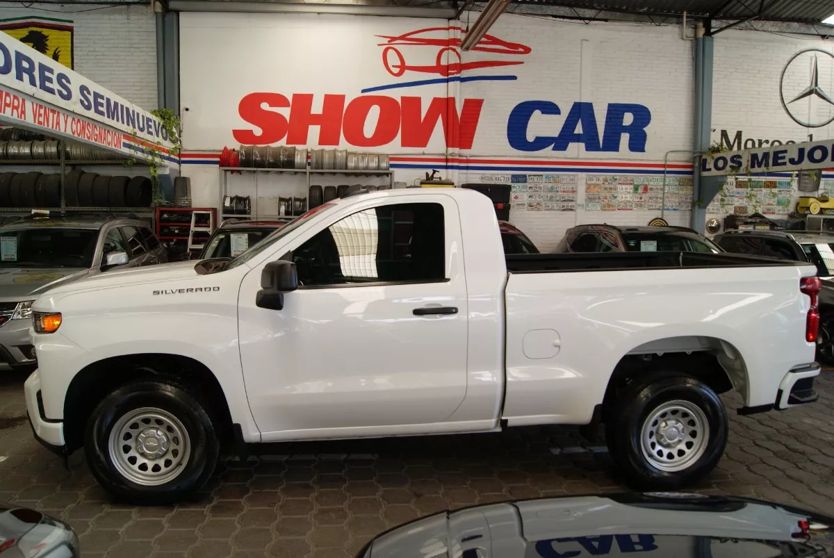 Chevrolet Silverado 4.3 Wt Cab Reg Mt 2021
